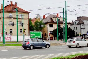 Rondo Jeziorańskiego 1-2.jpg